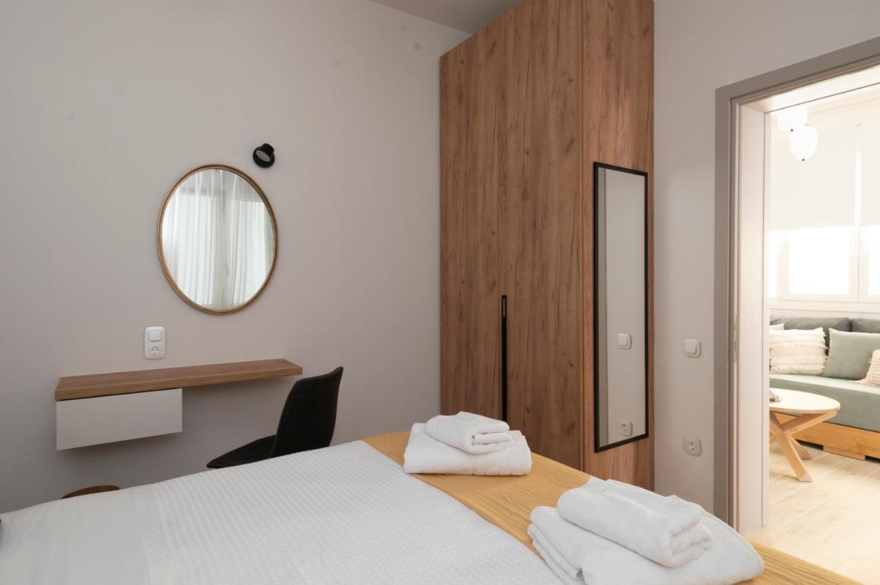 Camara Luxury Apartments Pylos Ngoại thất bức ảnh