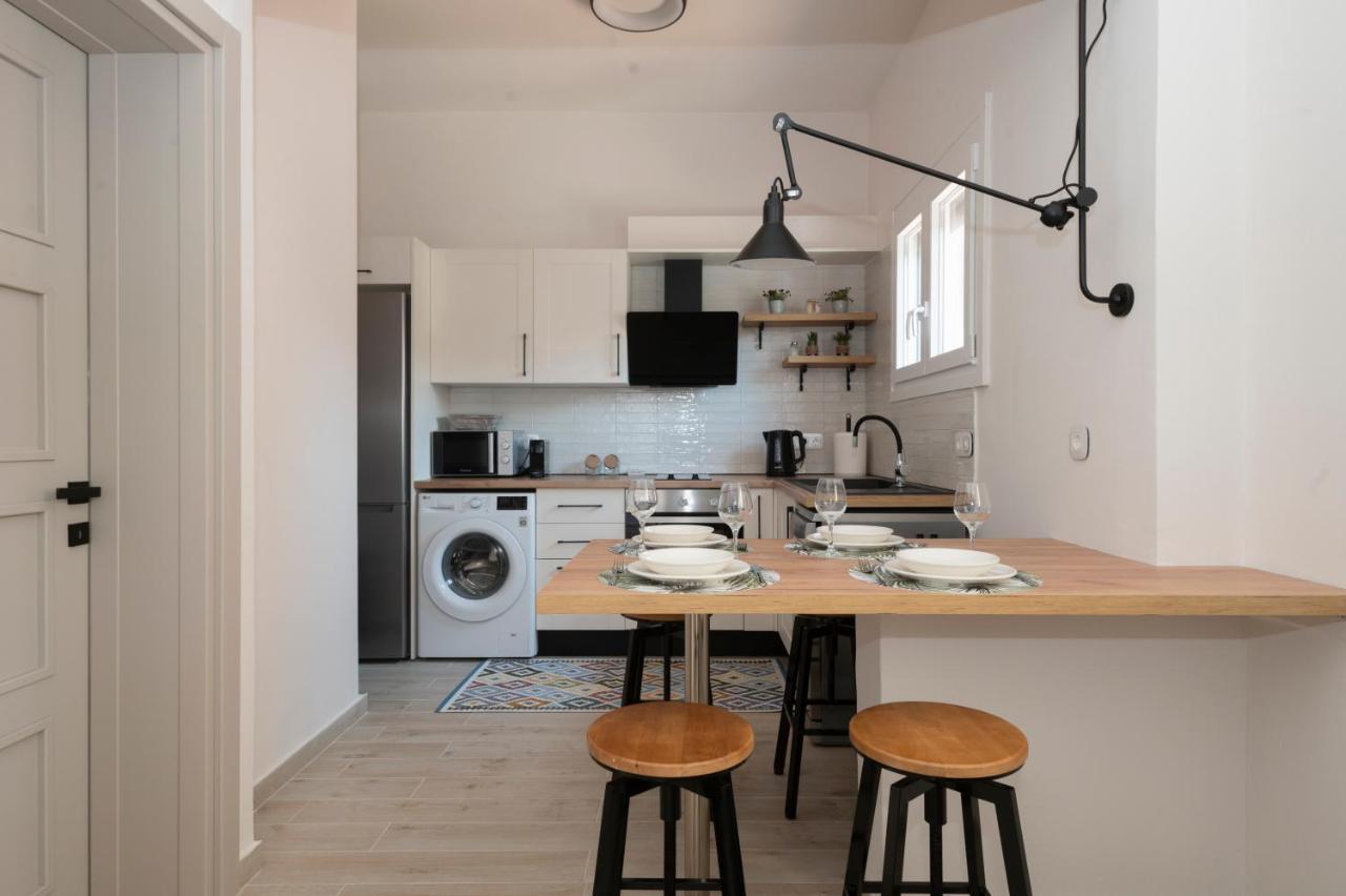 Camara Luxury Apartments Pylos Ngoại thất bức ảnh